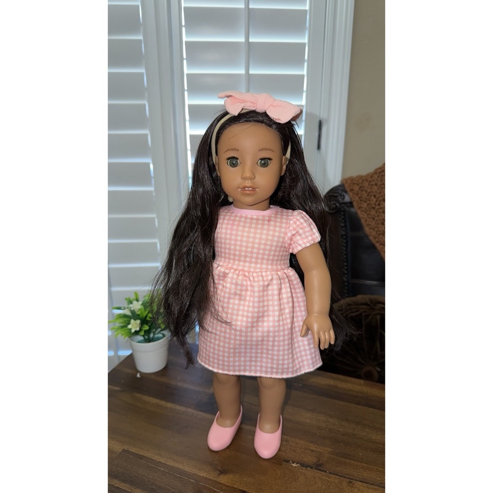 American Girl Nanea Mitchell 18" Doll Long Brown Hair Hawaiian TLC Read